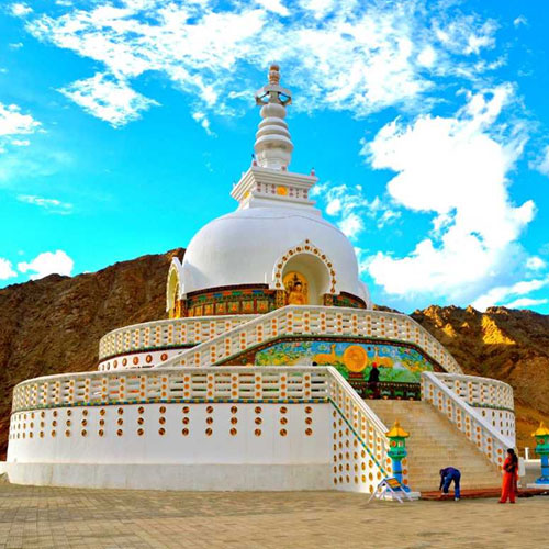 Shanti Stupa